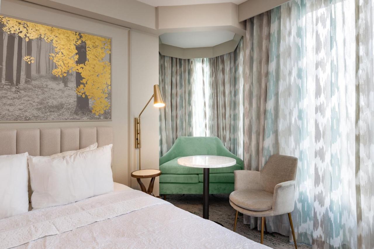 Castle Hotel, Autograph Collection Williamsburg Екстериор снимка