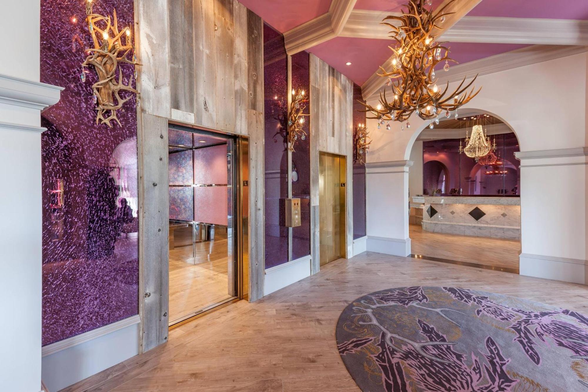 Castle Hotel, Autograph Collection Williamsburg Екстериор снимка